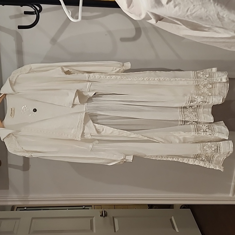 NWT Free People Float On Cardi Hooded Crochet Lace Sweatshirt - Picture 4 of 16